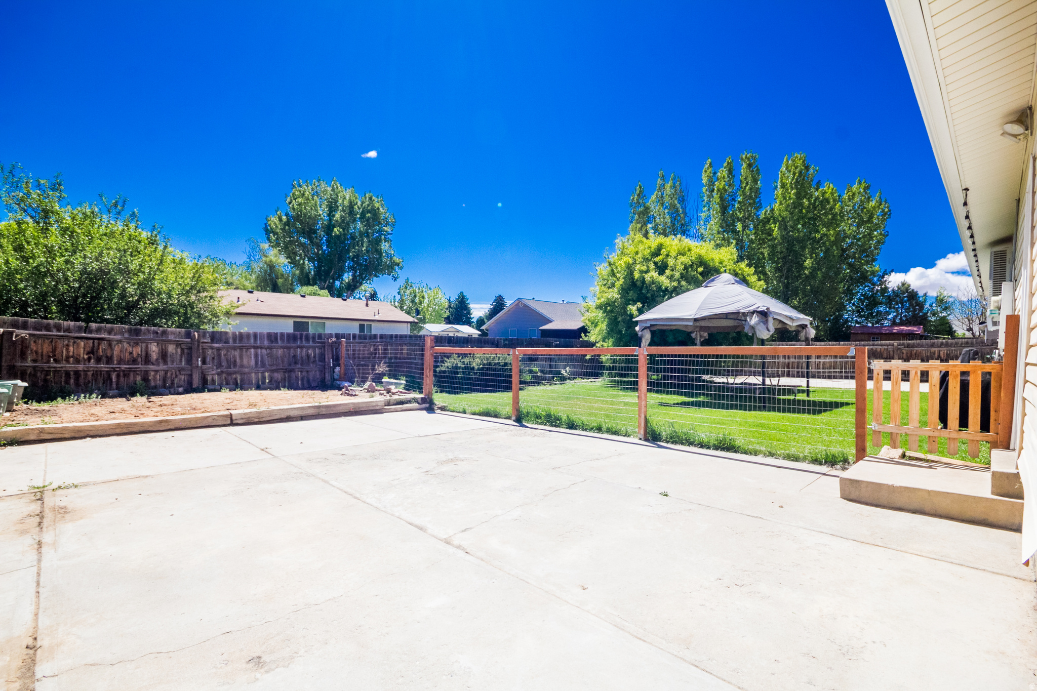 MEADOW PARK SUBDIVISION - Residential