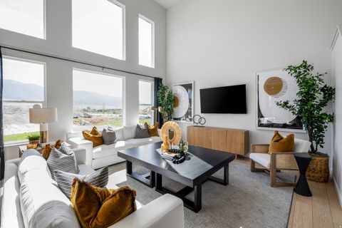 Tiny photo for 1693 W BLUE FLAX DR #3129, Saratoga Springs, UT 84045 (MLS # 2121111)