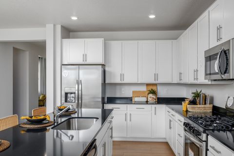 Tiny photo for 1693 W BLUE FLAX DR #3129, Saratoga Springs, UT 84045 (MLS # 2121111)