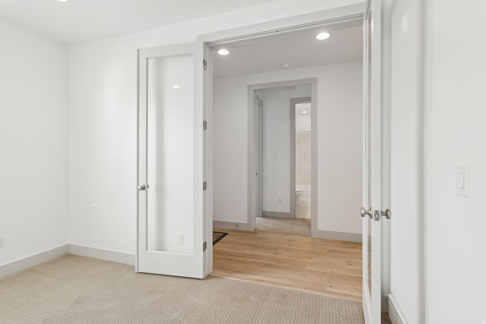 CAMDEN FIELDS - Residential