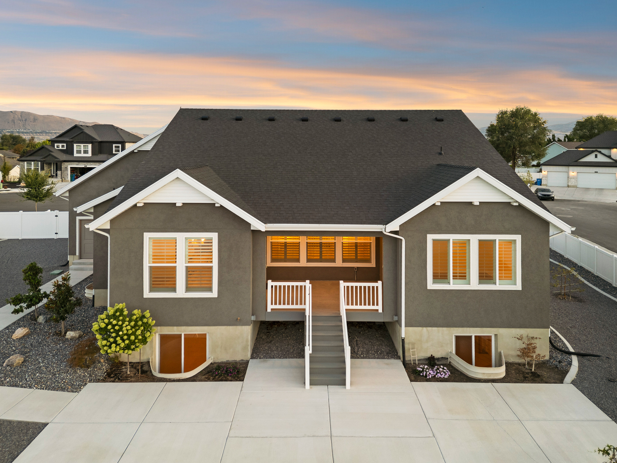 CAMDEN FIELDS - Residential