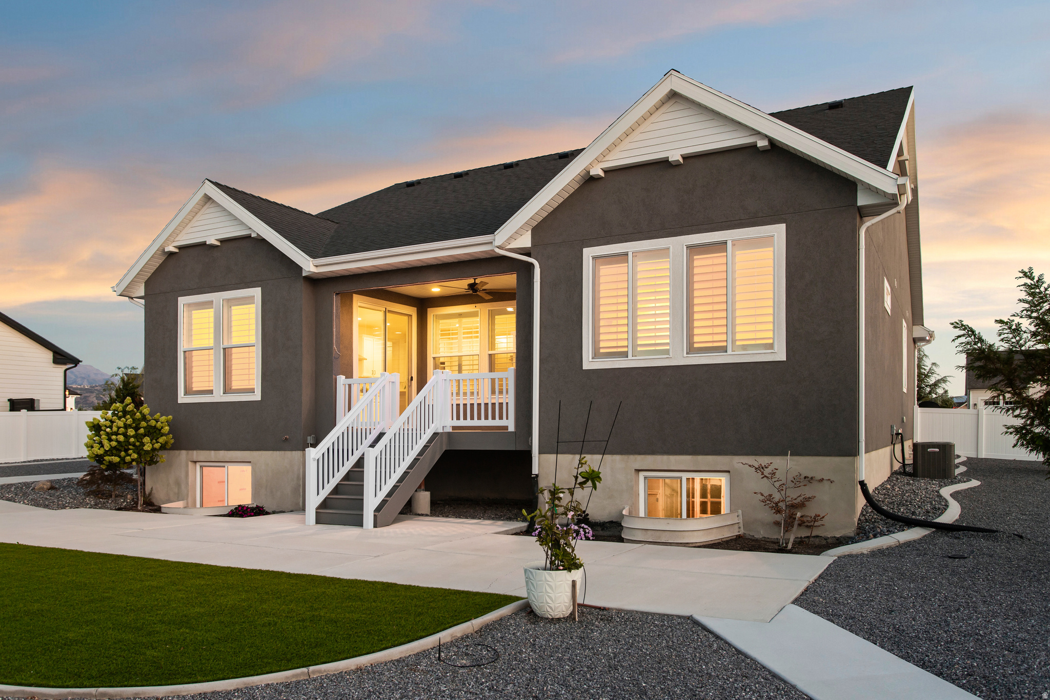 CAMDEN FIELDS - Residential