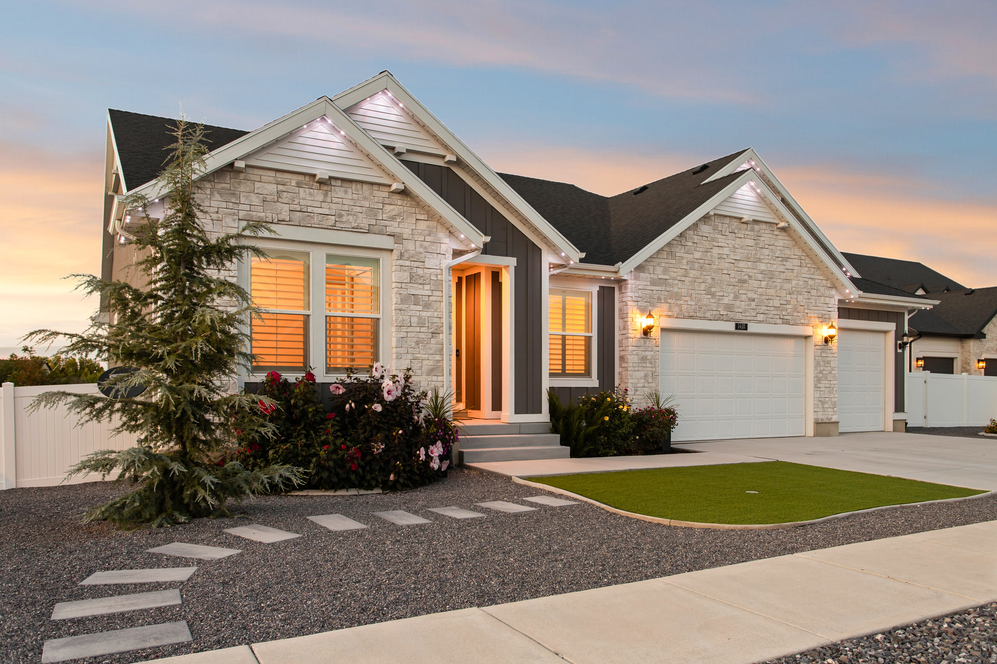 CAMDEN FIELDS - Residential