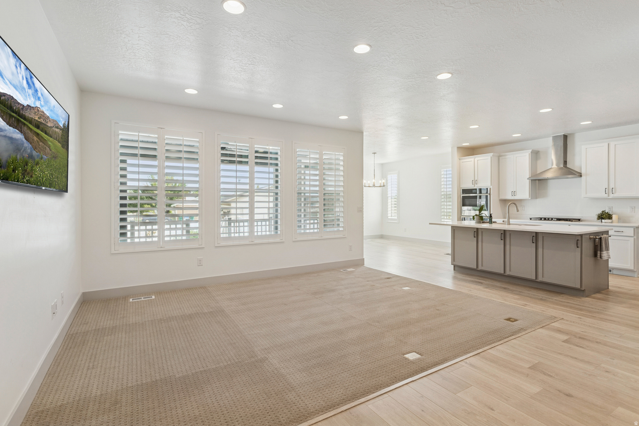 CAMDEN FIELDS - Residential