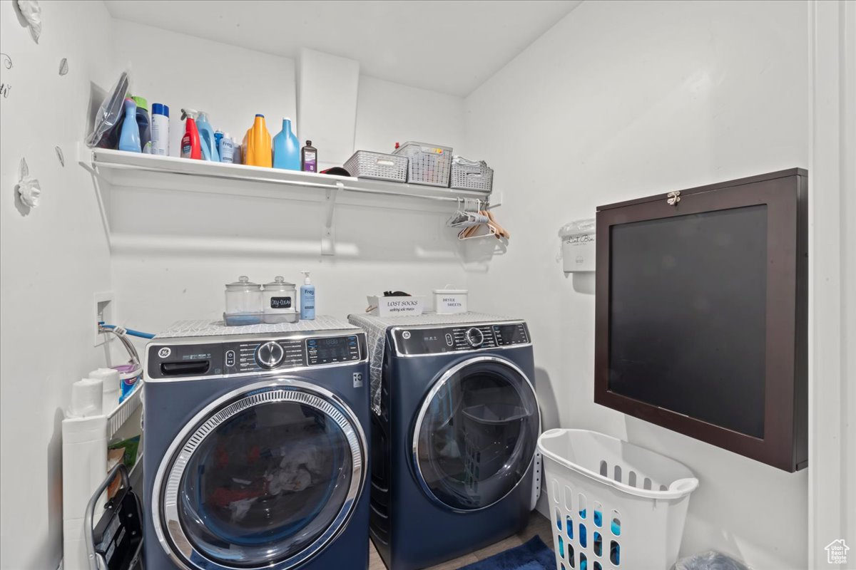 SILVERLAKE - Residential