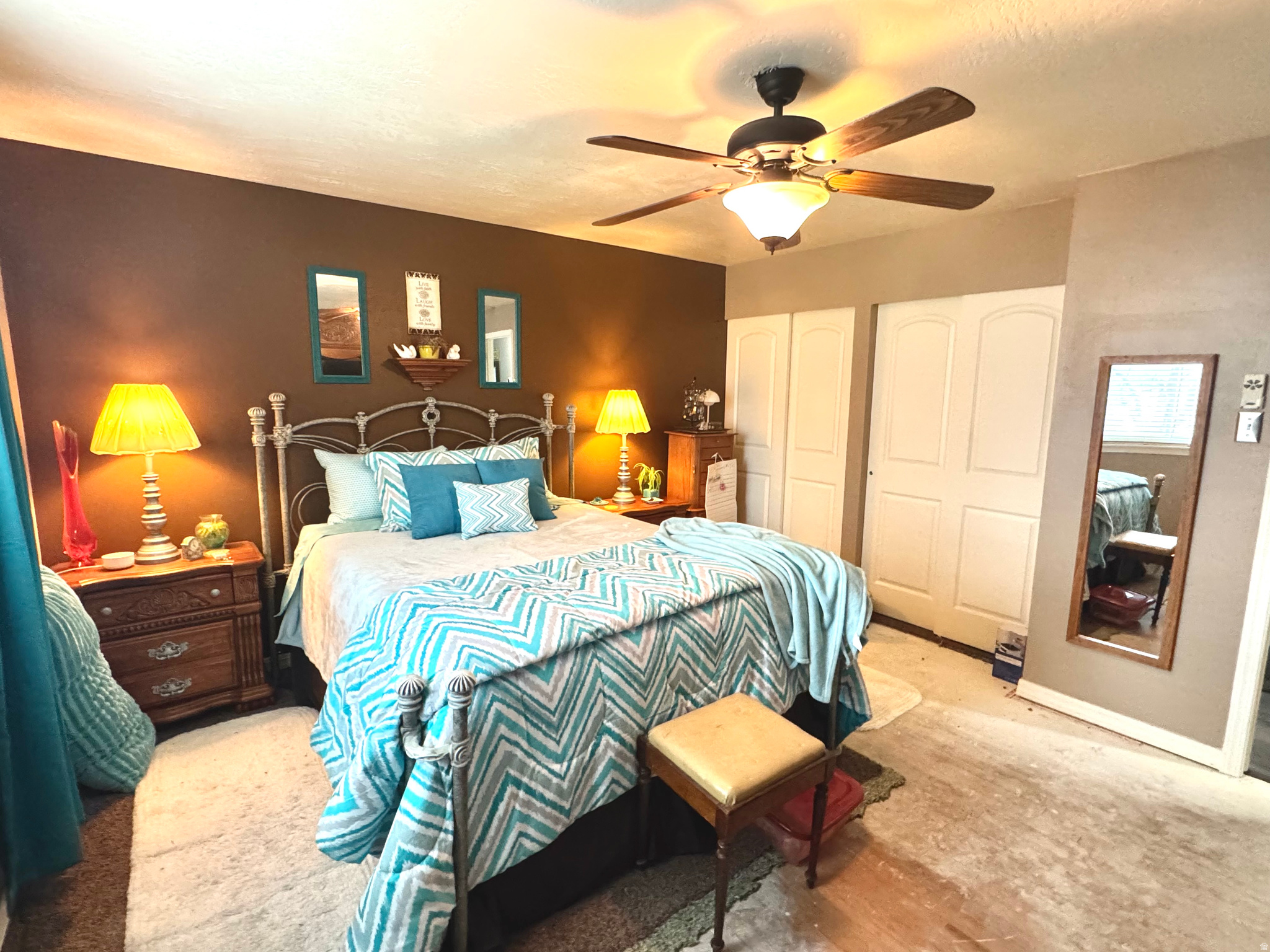 WHITE CITY - Residential