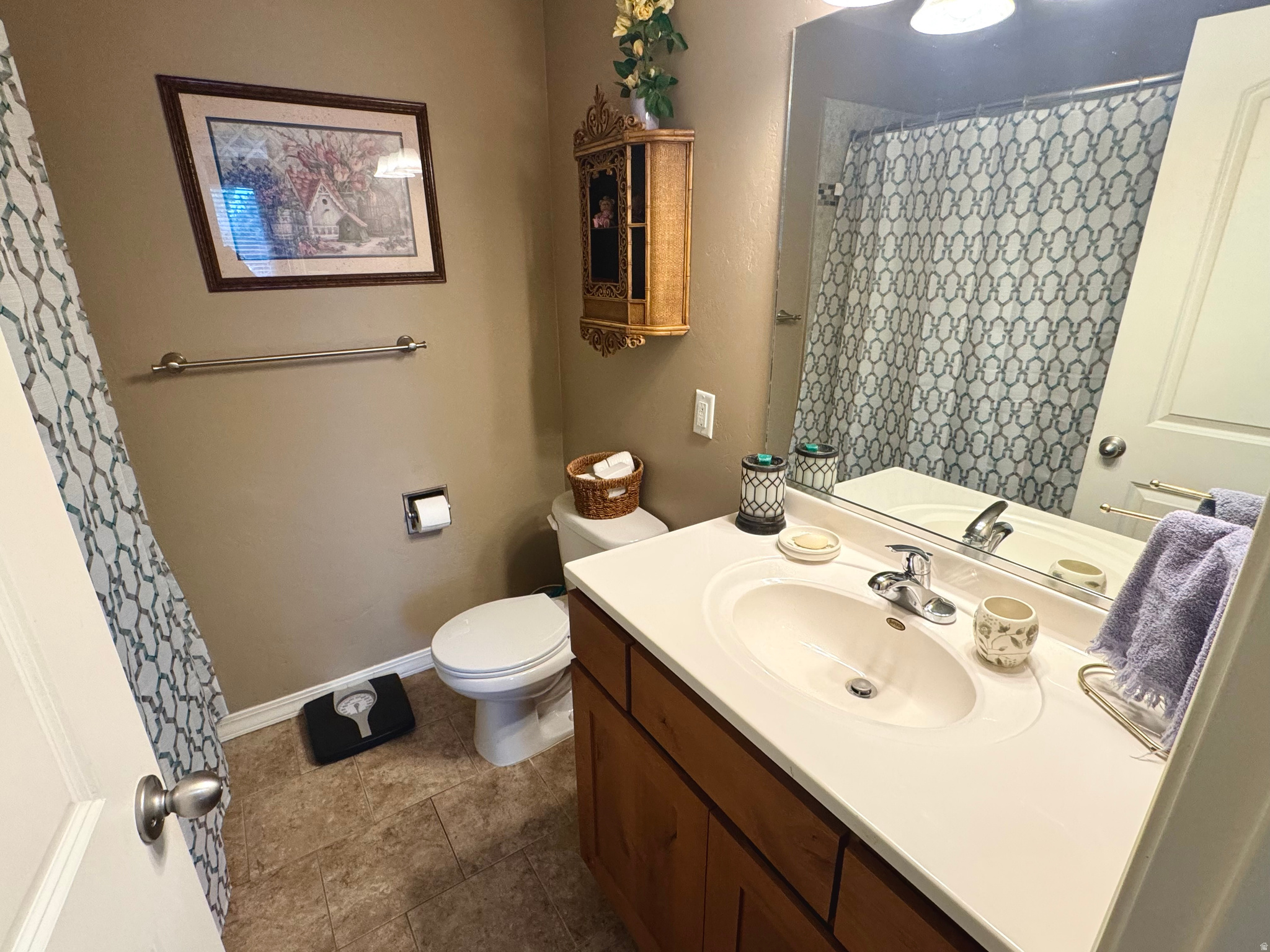 WHITE CITY - Residential