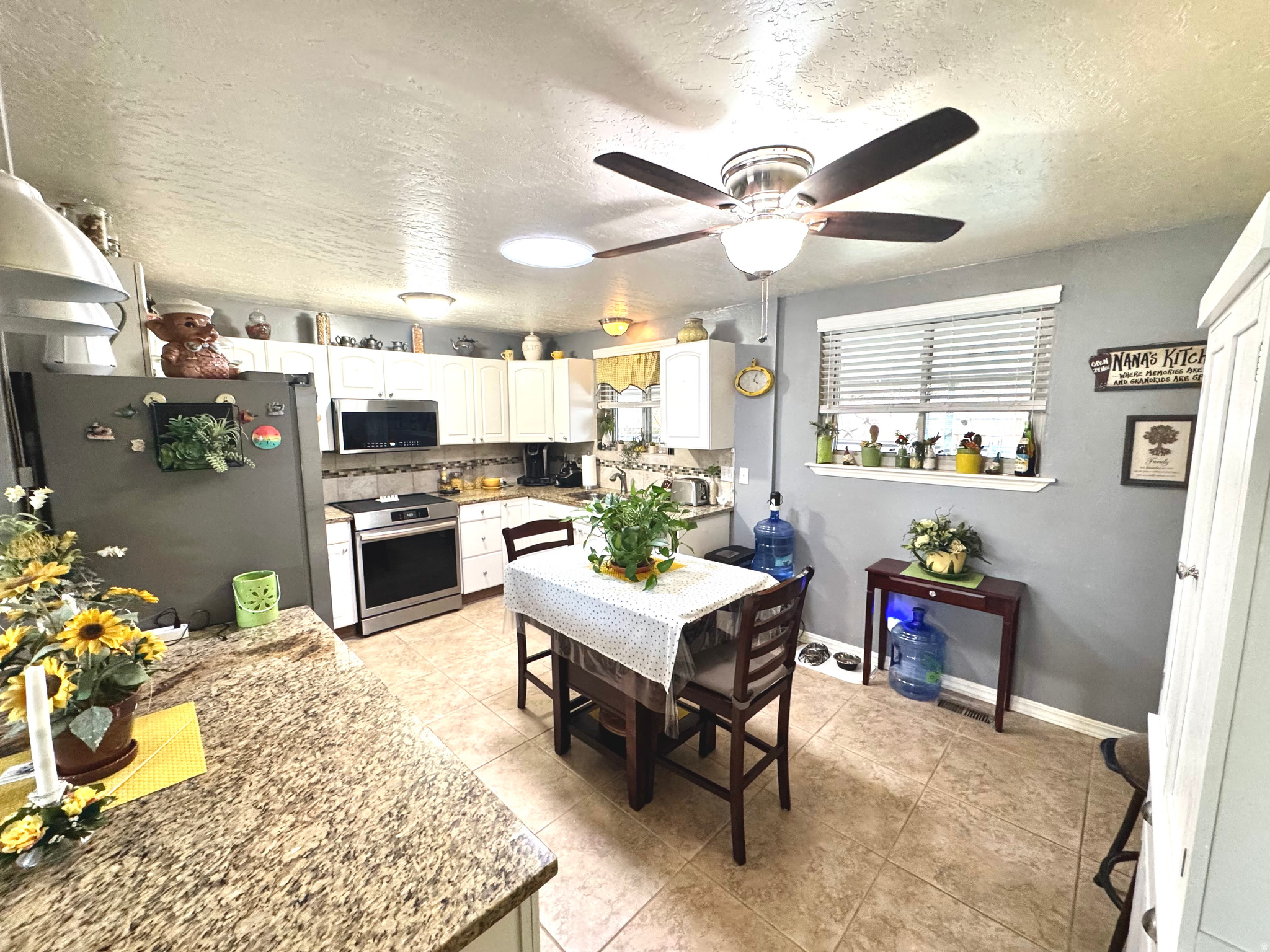 WHITE CITY - Residential