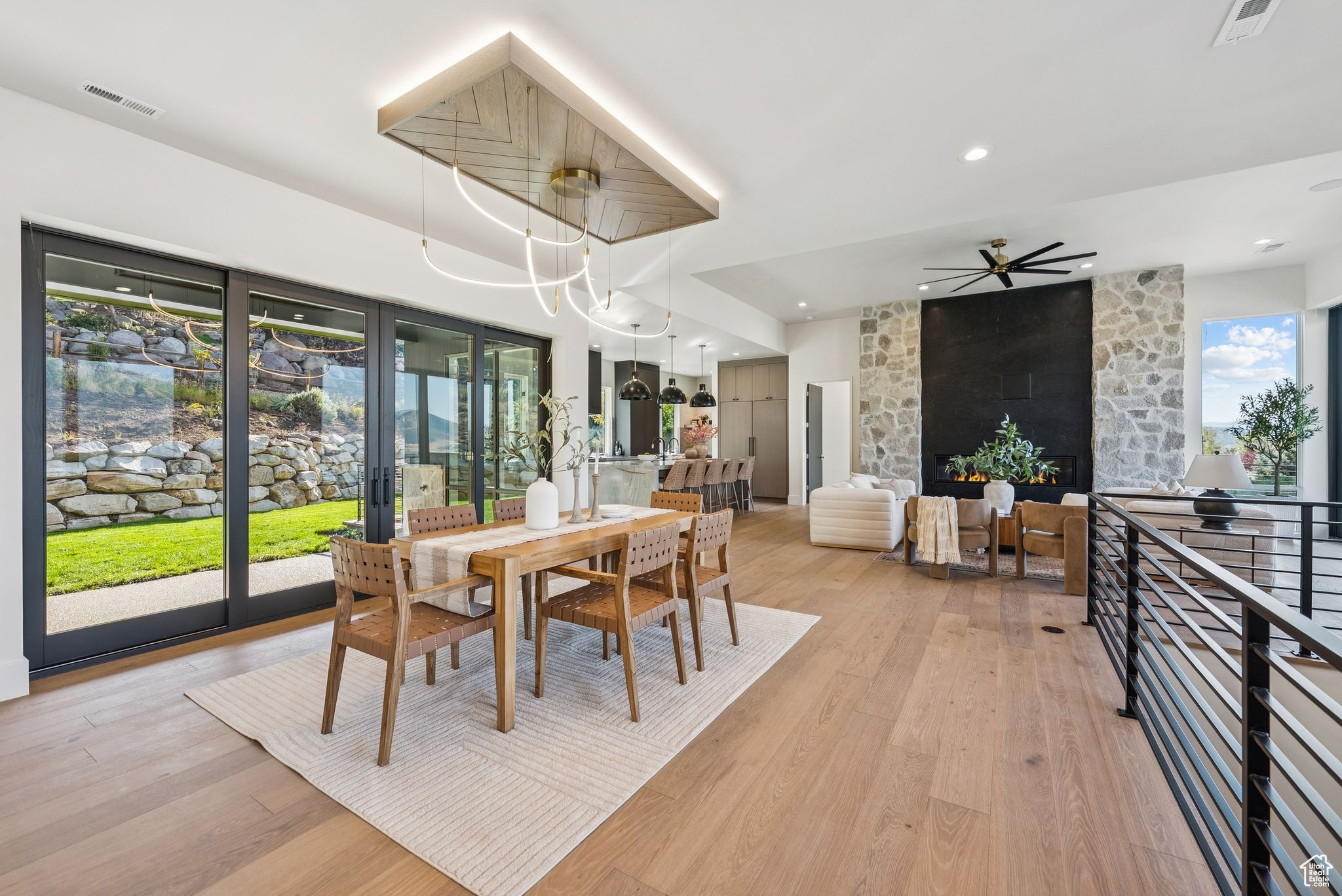 DEER MOUNTAIN - Residential