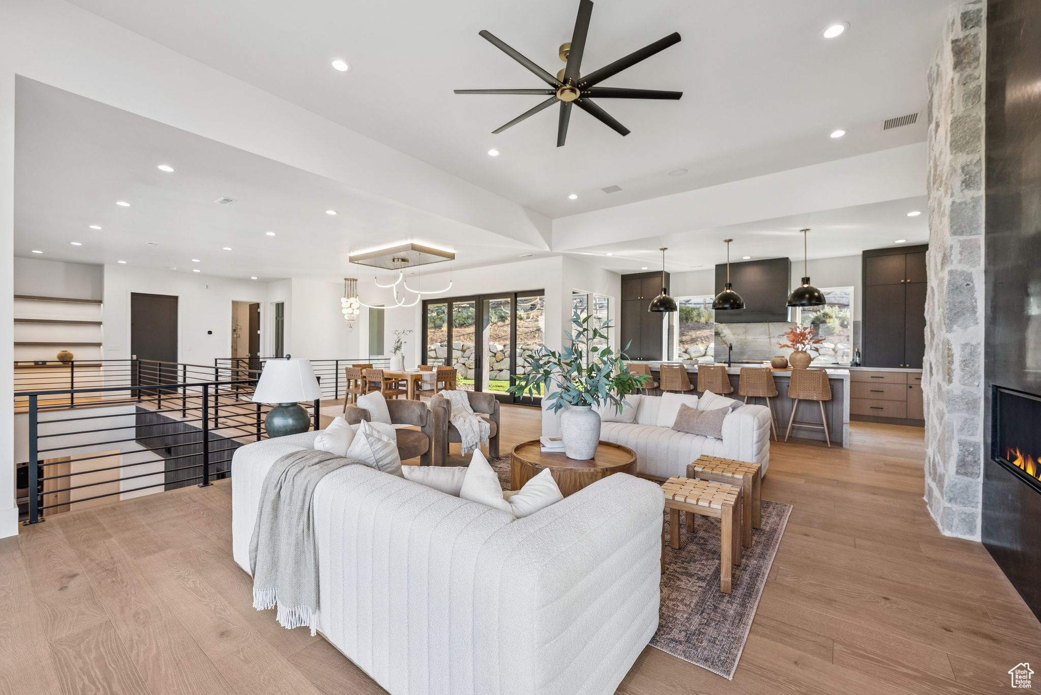 DEER MOUNTAIN - Residential