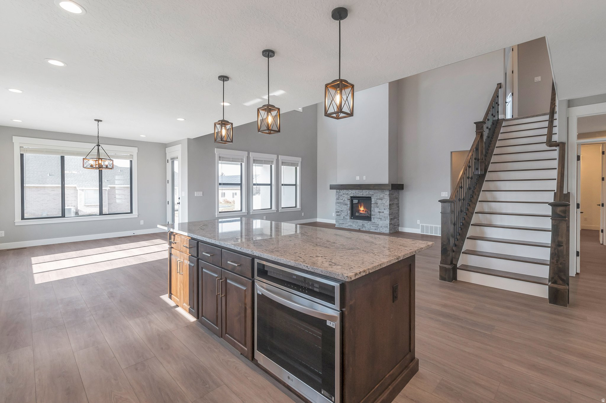 EAGLE HAVEN - Residential