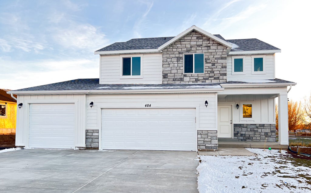 Photo of 1738 S WINDSONG DR DR #SR 358, Santaquin, UT 84655 (MLS # 2184614)