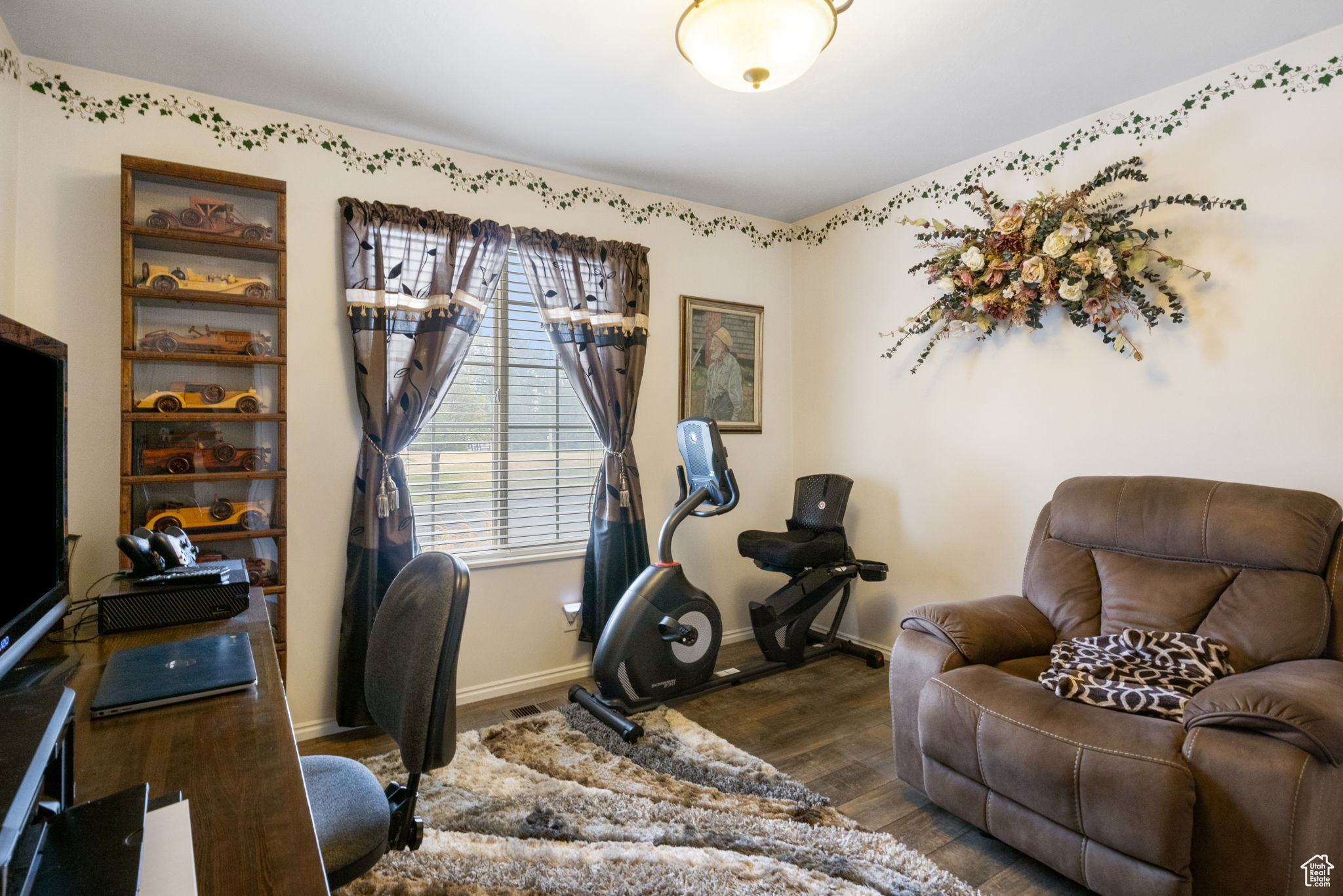 OLD FARM STATION - Residential