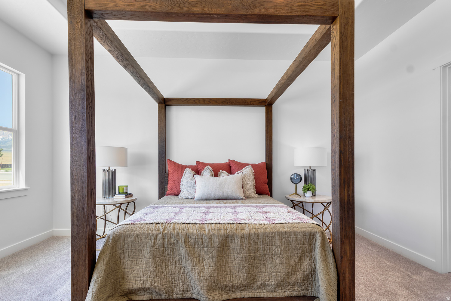 MOUNTAINSIDE ESTATES - Residential