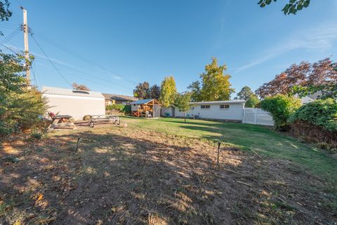Tiny photo for 1523 N SHERMA AVE W, Layton, UT 84041 (MLS # 2120623)