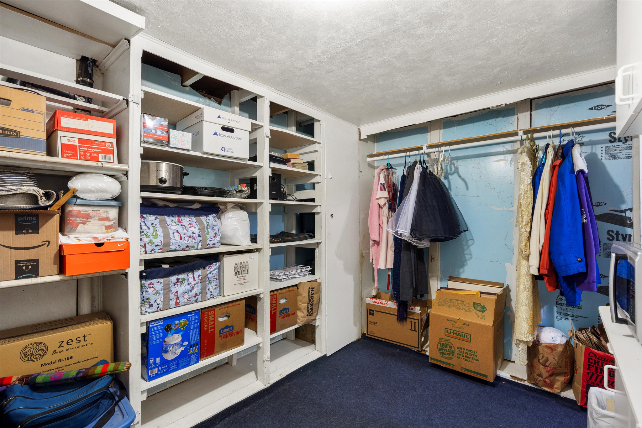 TORRY PINES - Residential