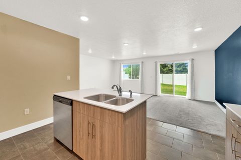 Tiny photo for 6483 S ASPEN LN, South Weber, UT 84405 (MLS # 2164068)