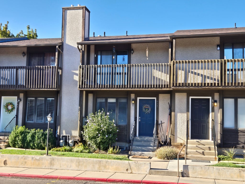 Photo of 865 E 575 N, Layton, UT 84041 (MLS # 2183969)