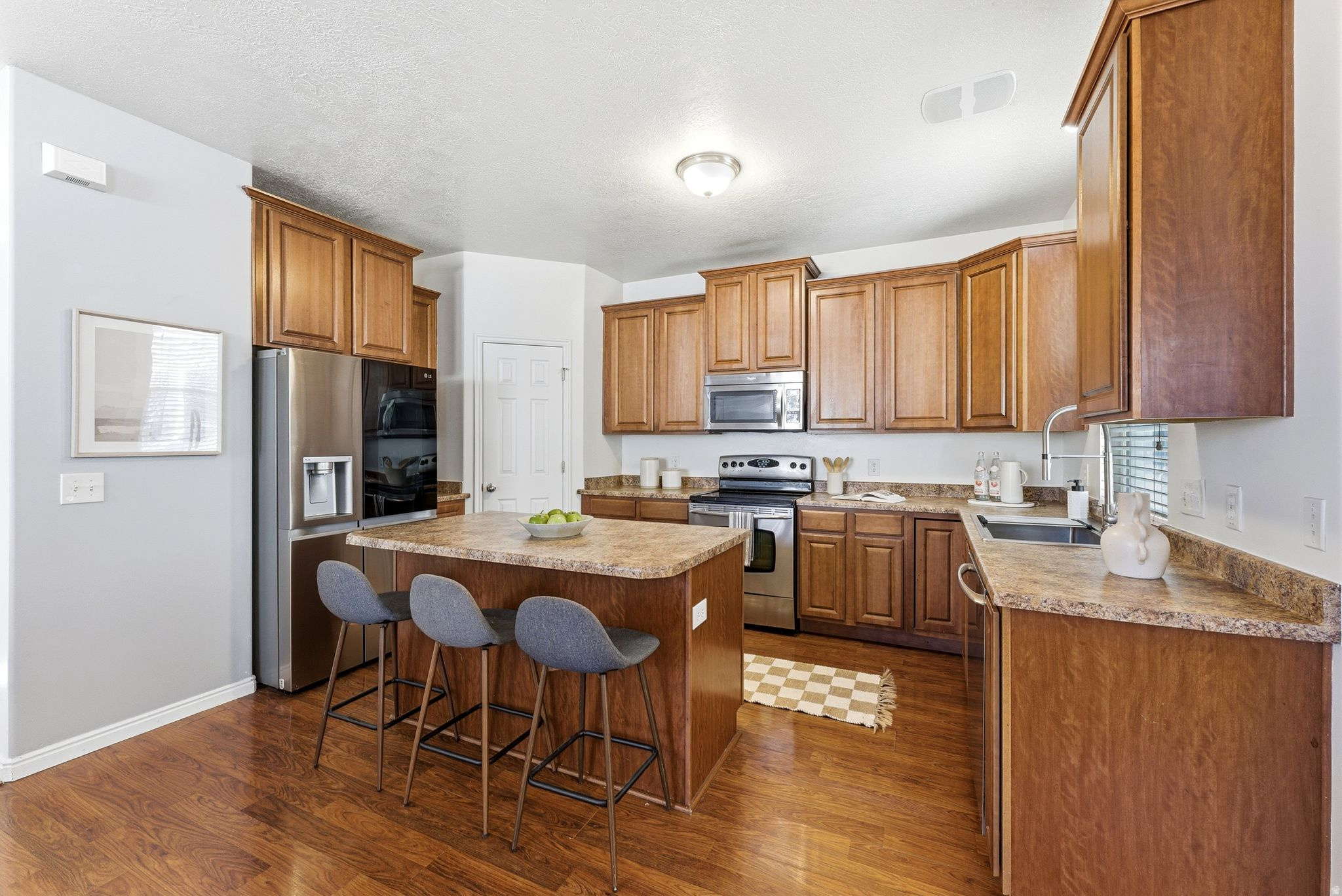 DAYBREAK - Residential