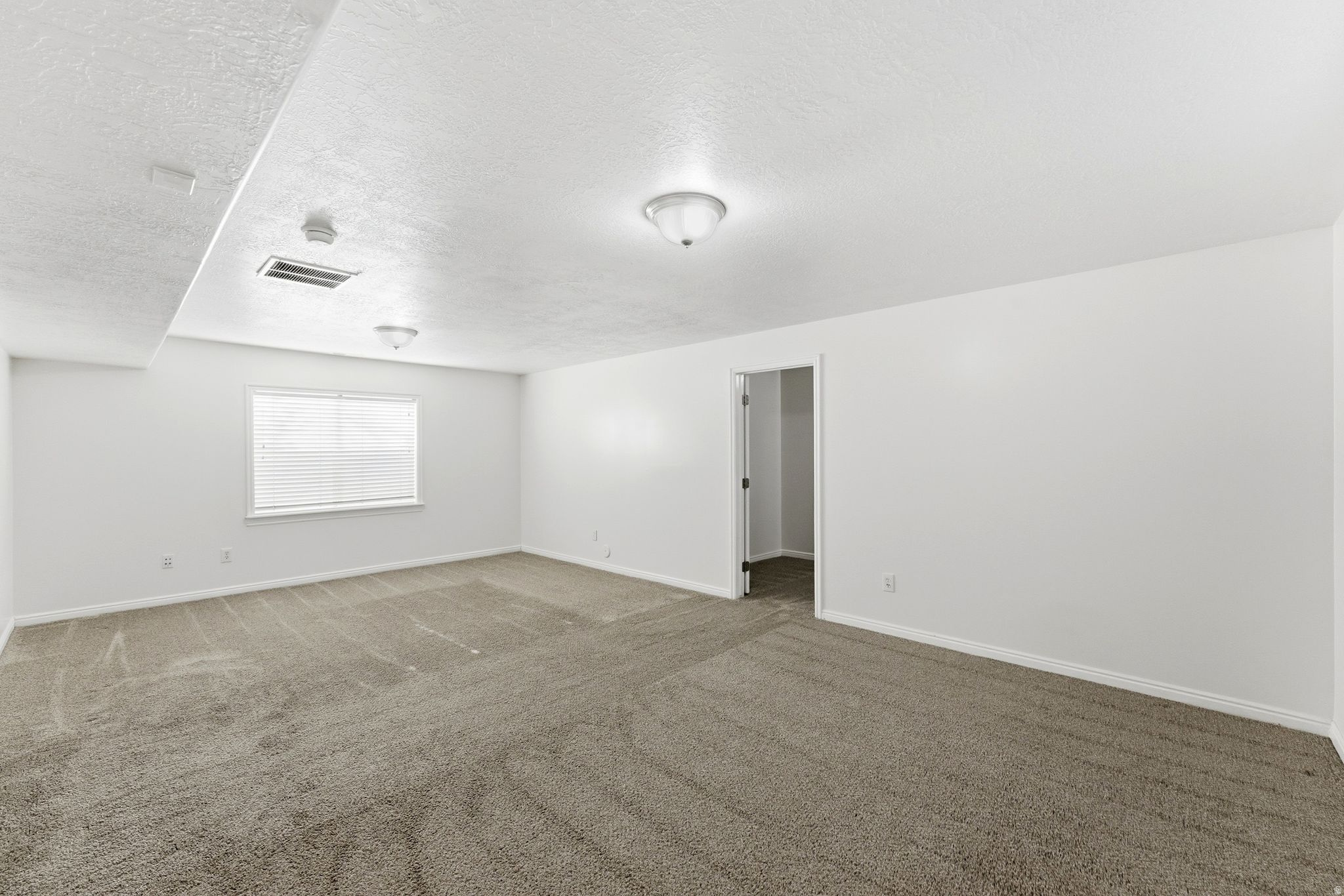 DAYBREAK - Residential