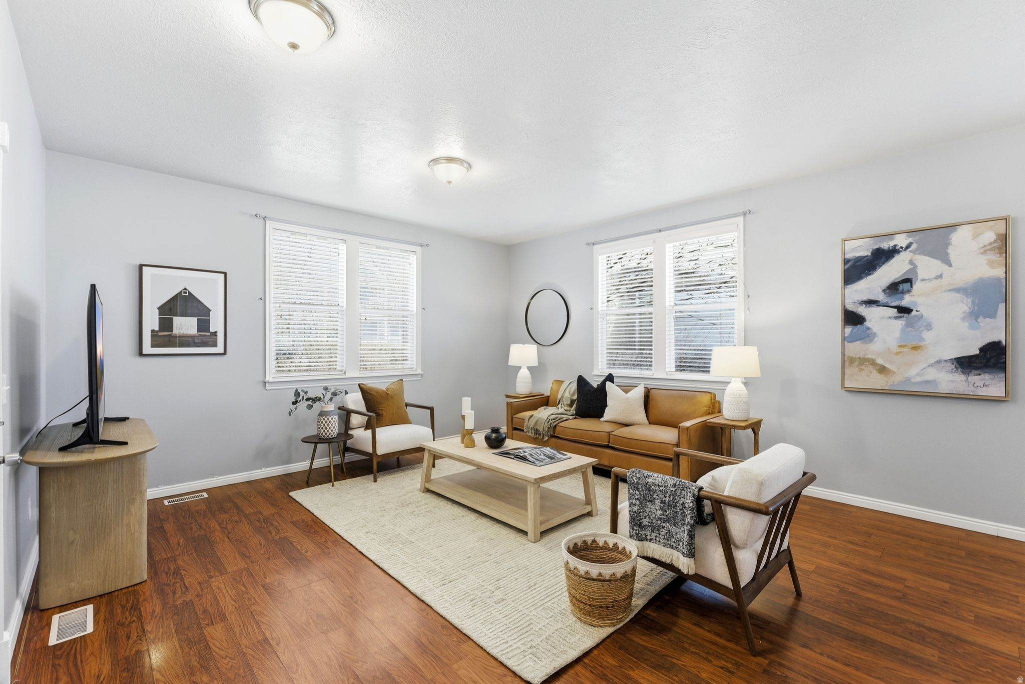 DAYBREAK - Residential