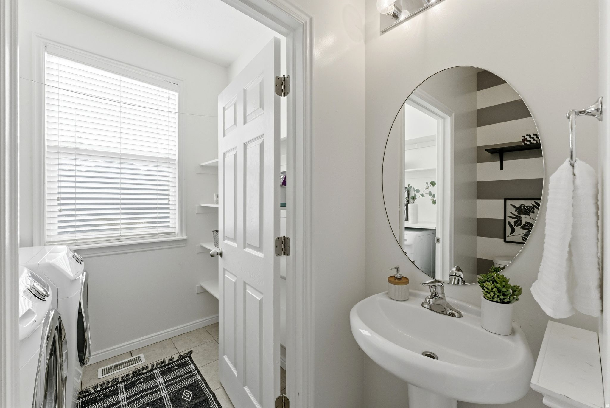 DAYBREAK - Residential