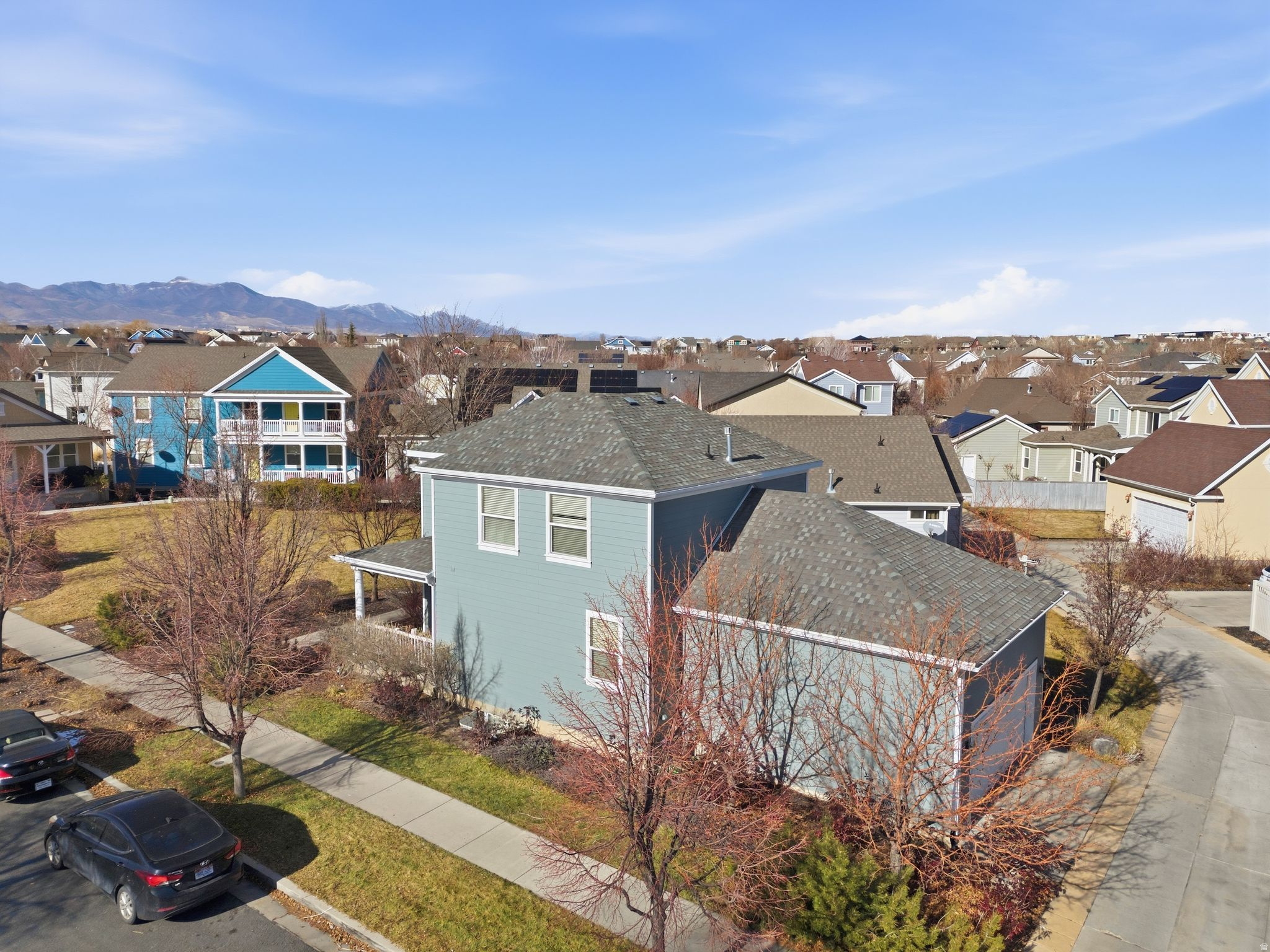 DAYBREAK - Residential