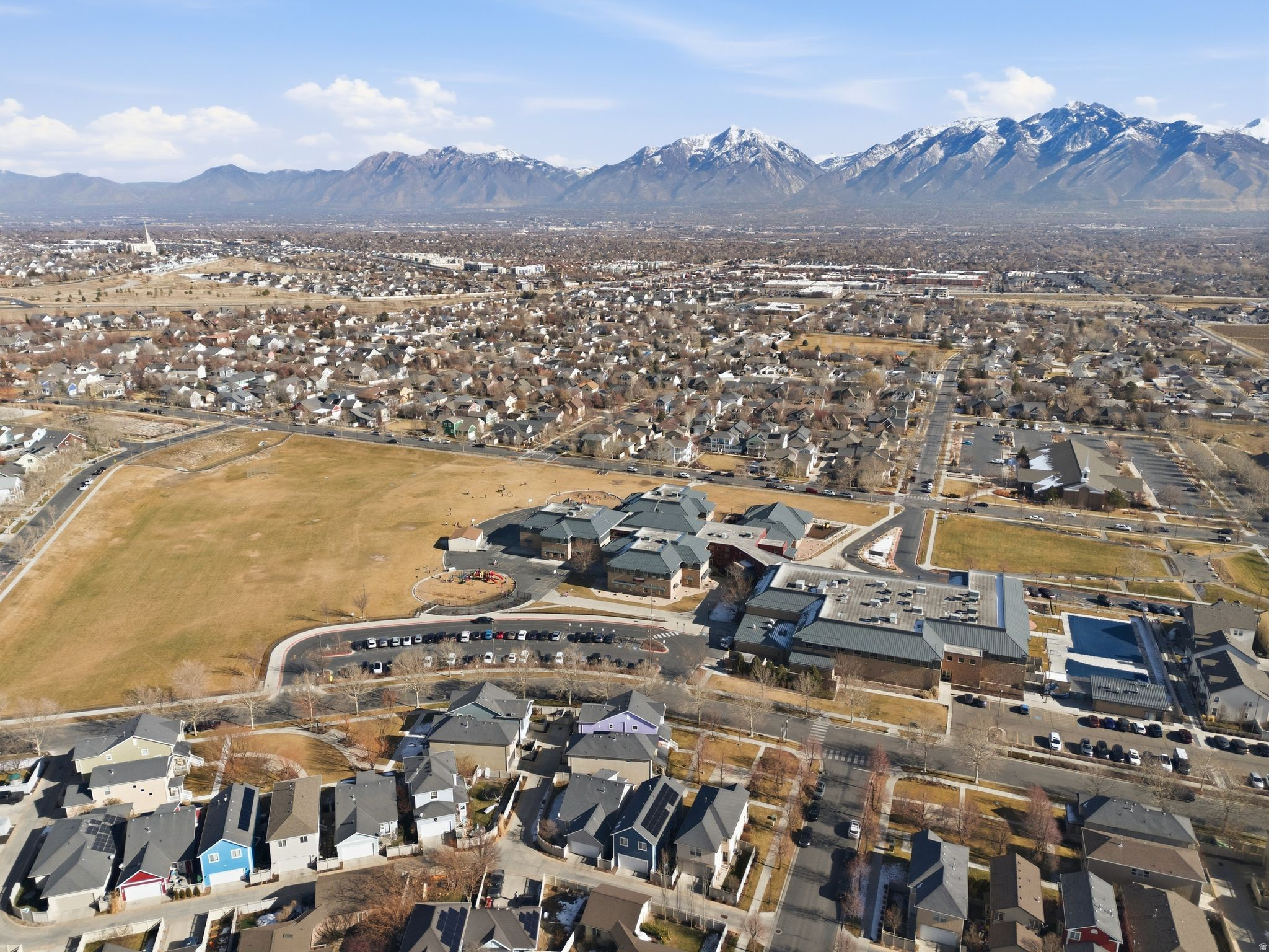 DAYBREAK - Residential