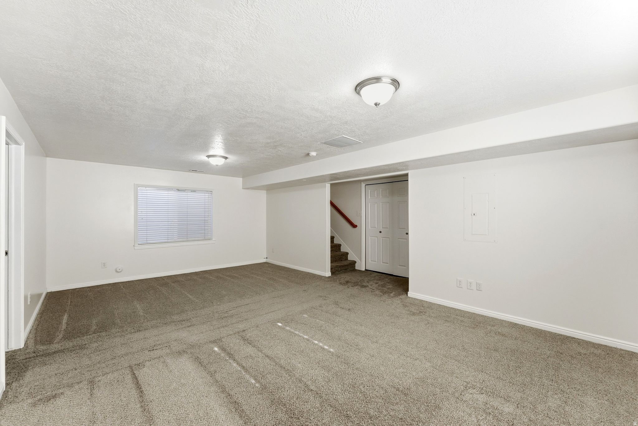 DAYBREAK - Residential