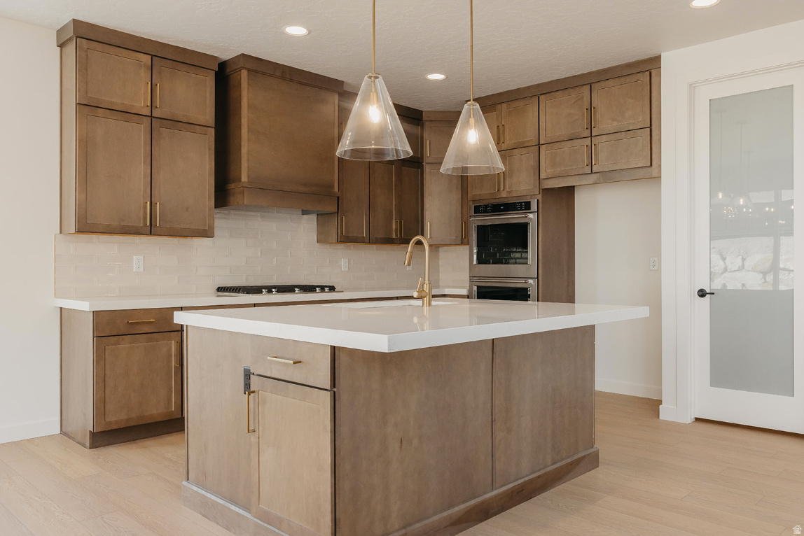 CANYON POINT - Residential