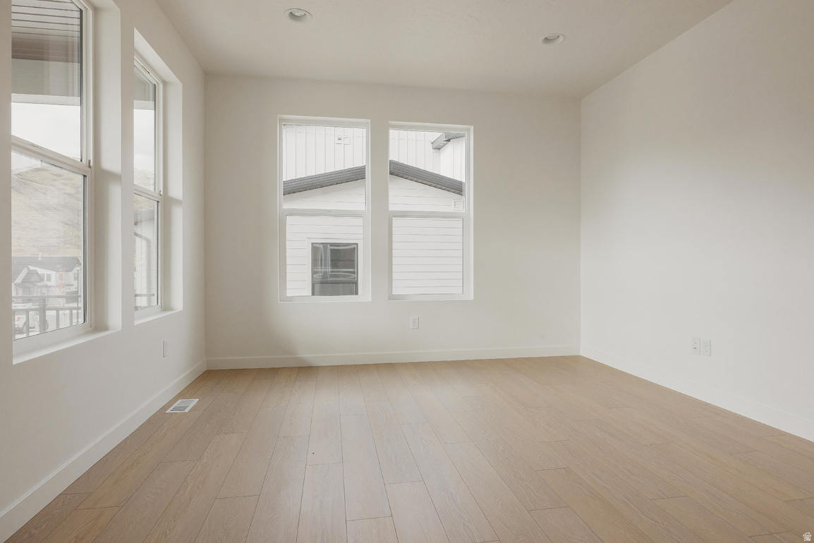 CANYON POINT - Residential