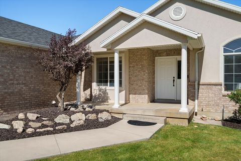 Tiny photo for 7830 S CEDAR LOOP DR E, South Weber, UT 84405 (MLS # 2164883)