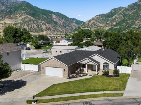 Tiny photo for 7830 S CEDAR LOOP DR E, South Weber, UT 84405 (MLS # 2164883)