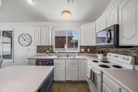 Tiny photo for 7830 S CEDAR LOOP DR E, South Weber, UT 84405 (MLS # 2164883)