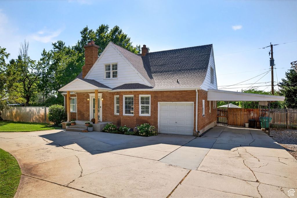 Photo of 1035 S MOUNTAIN RD, Ogden, UT 84404 (MLS # 2119458)