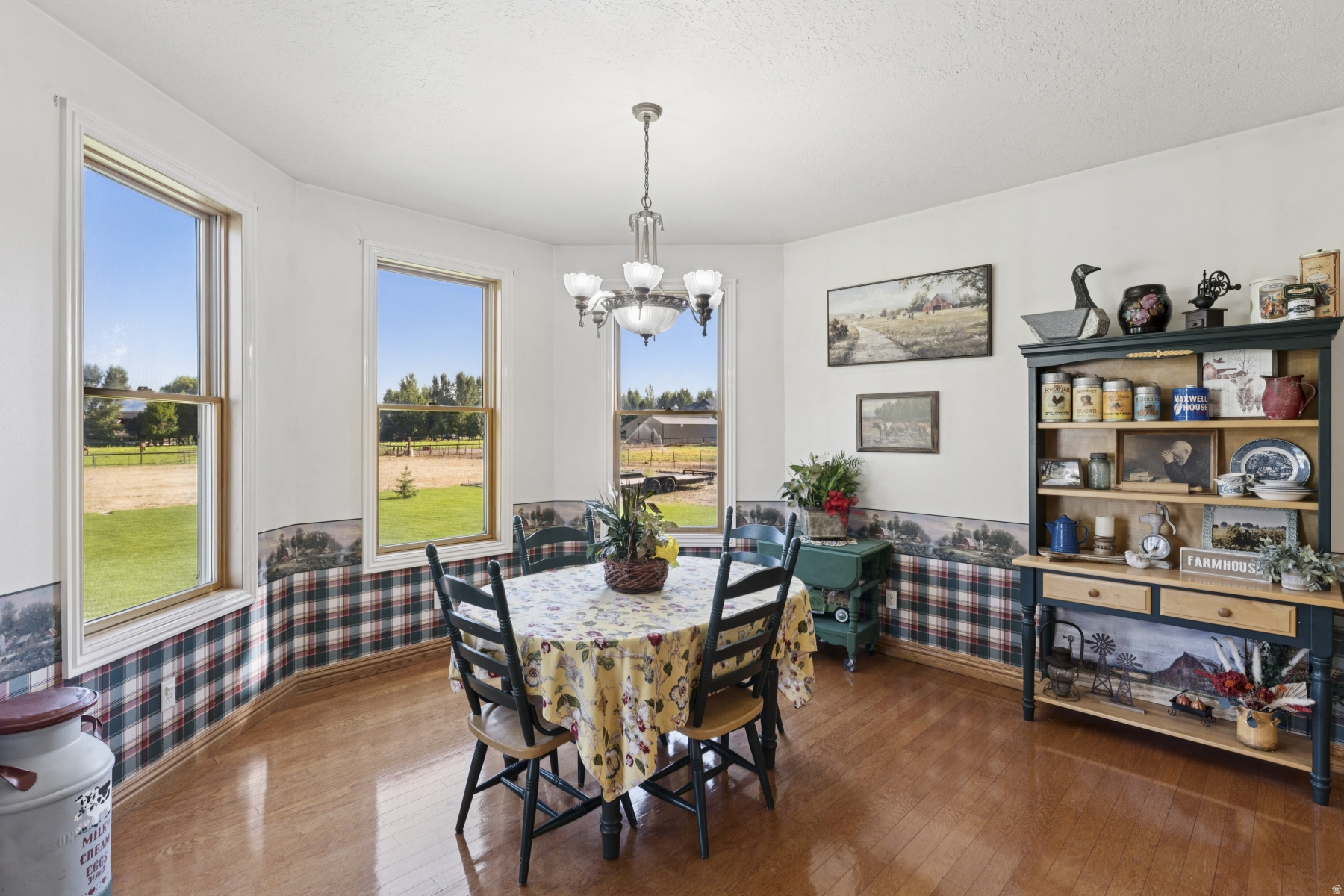 CHARLESTON - Residential