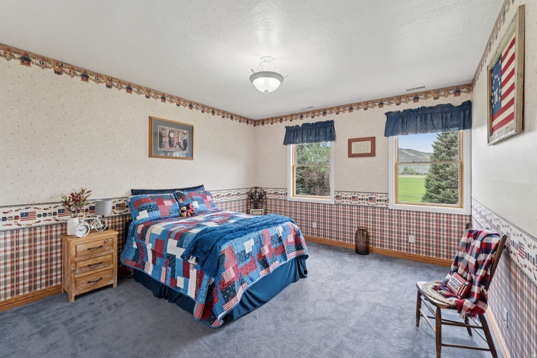 CHARLESTON - Residential