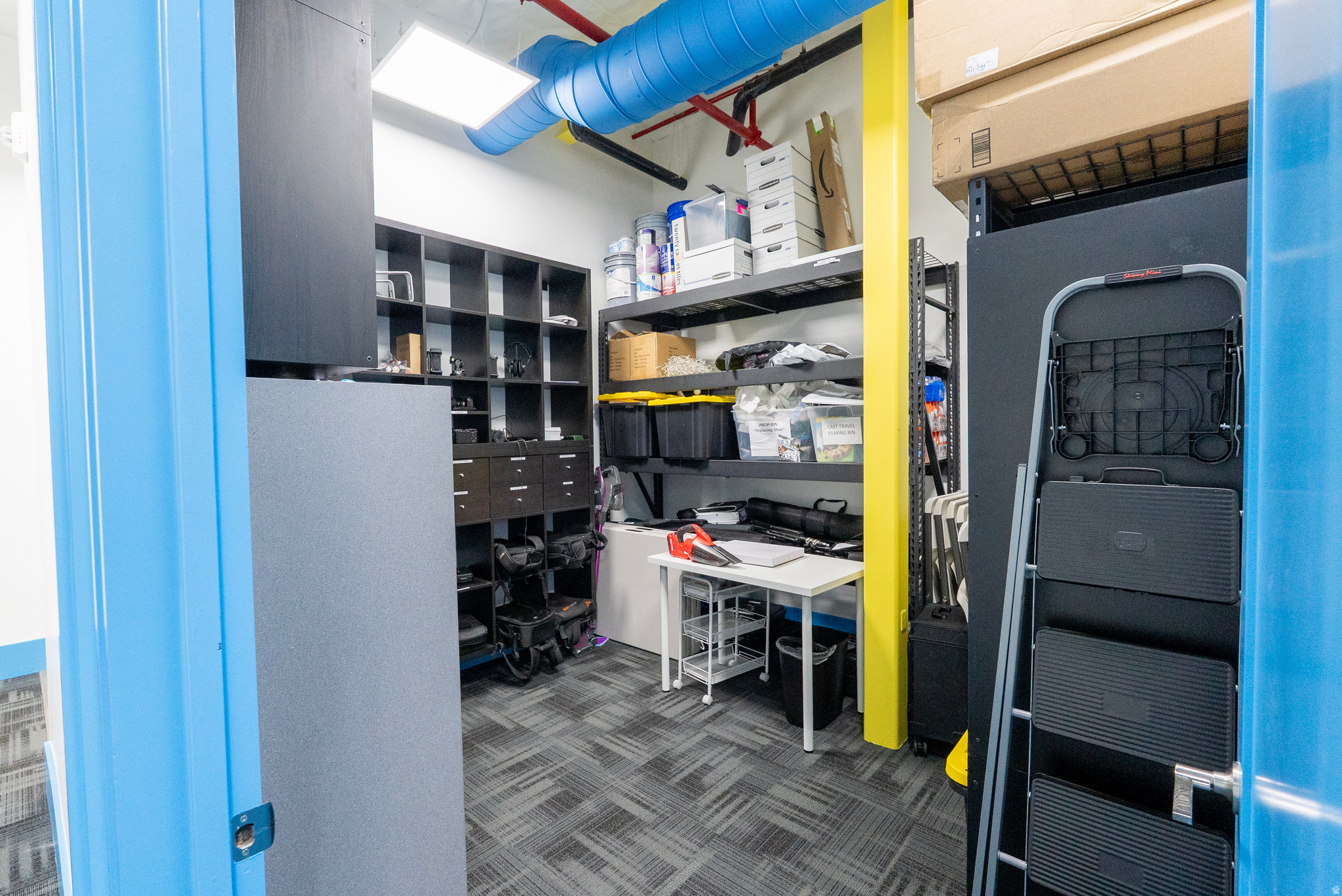 COOPERS HOLLOW - Commercial Sale