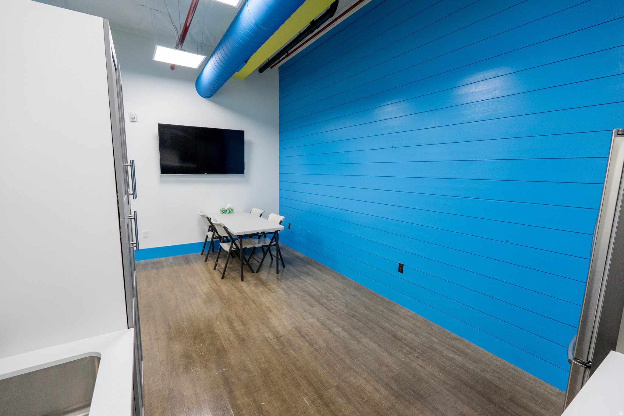 COOPERS HOLLOW - Commercial Sale