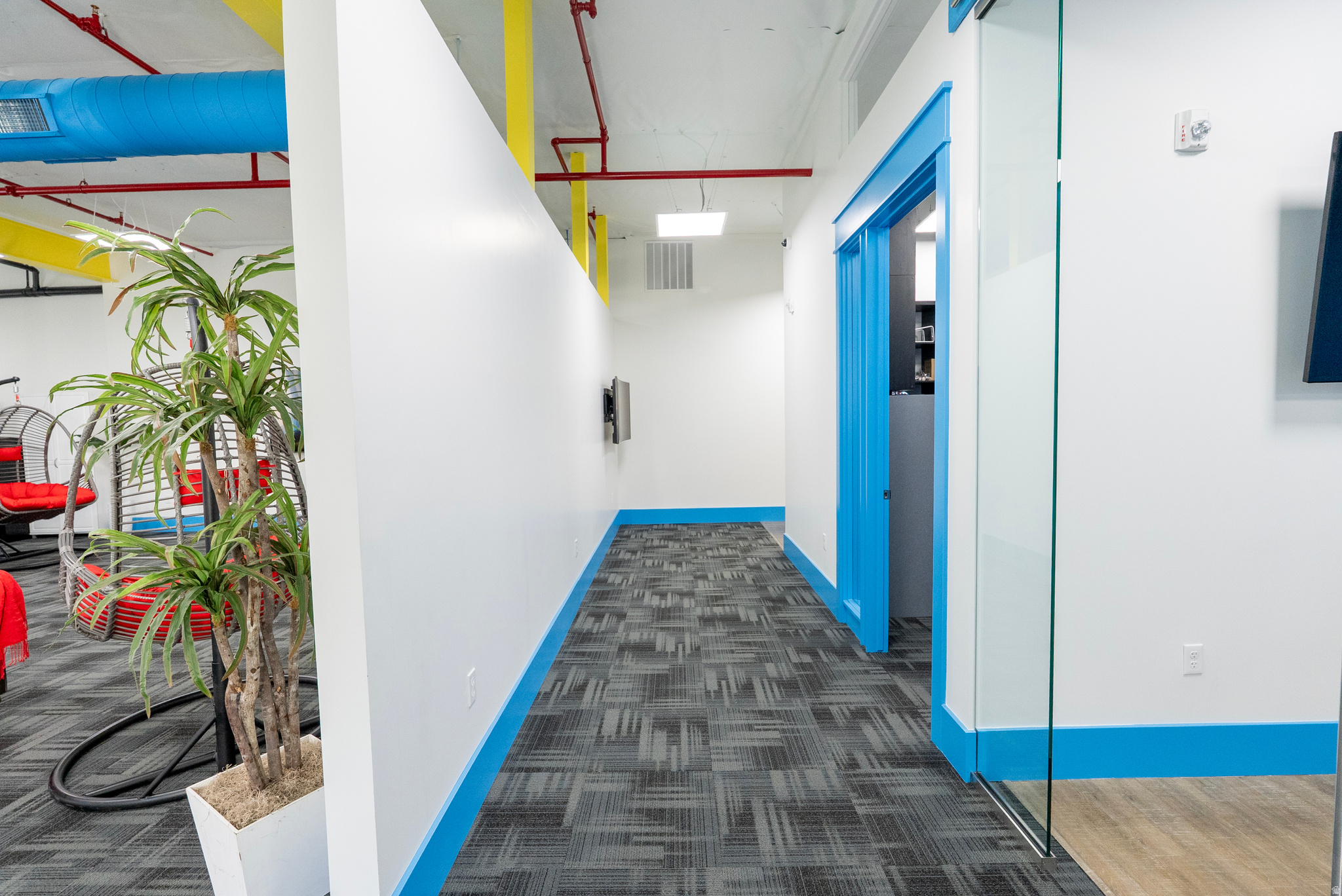 COOPERS HOLLOW - Commercial Sale