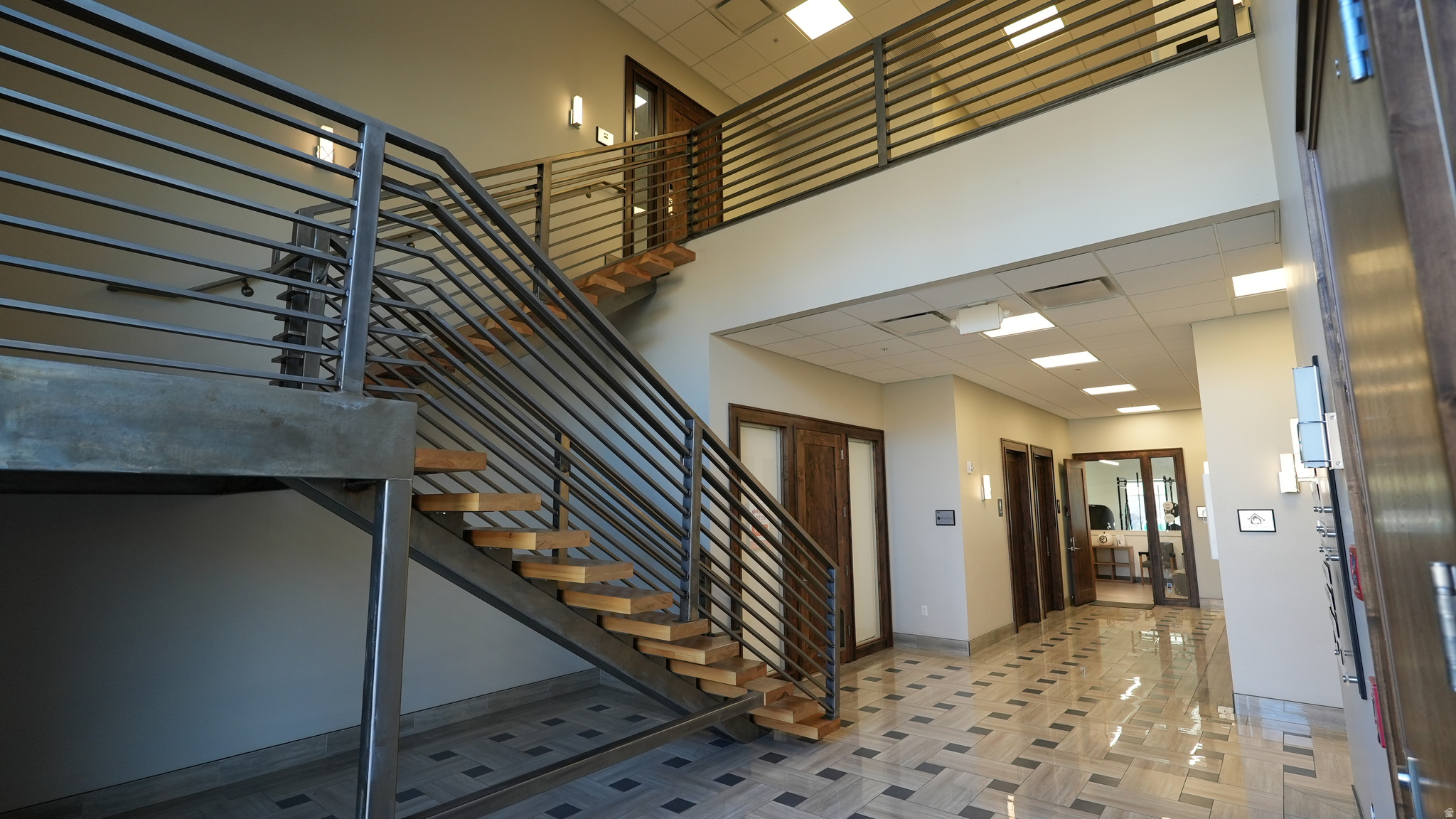 COOPERS HOLLOW - Commercial Sale