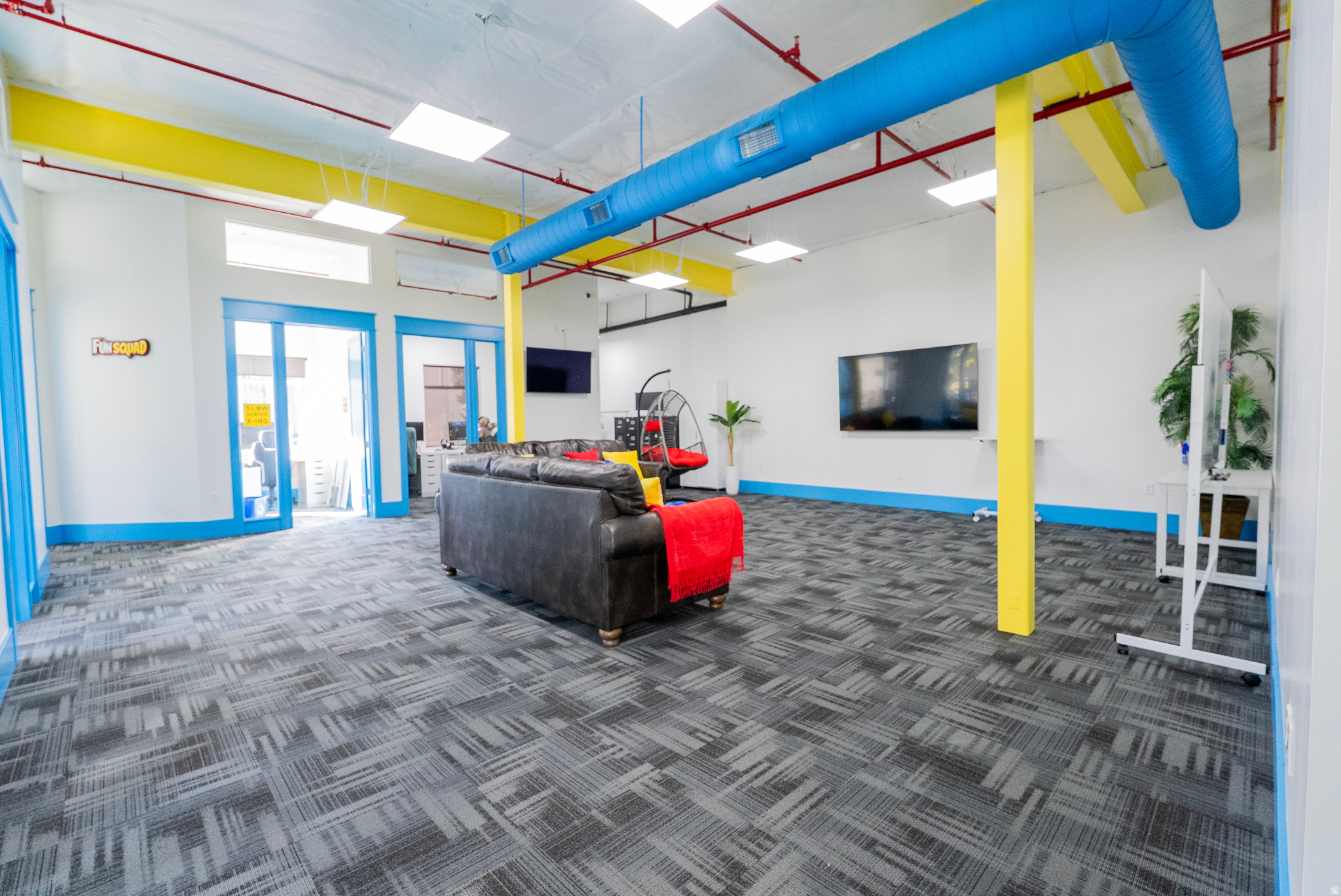 COOPERS HOLLOW - Commercial Sale