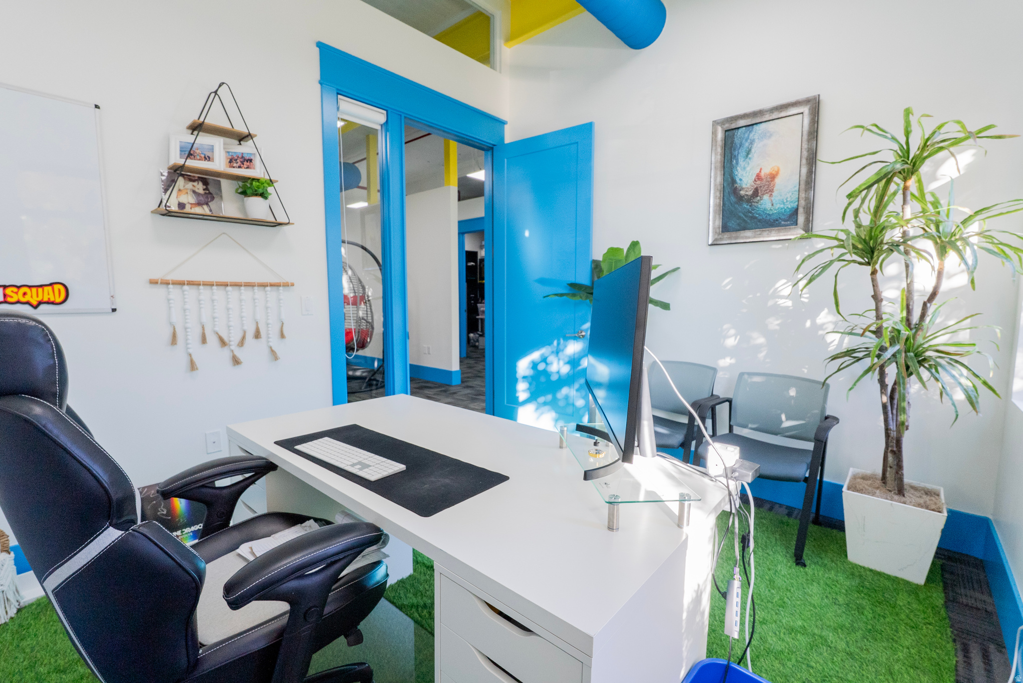 COOPERS HOLLOW - Commercial Sale