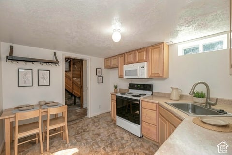 Tiny photo for 2616 YERMO AVE, Salt Lake City, UT 84109 (MLS # 2190307)