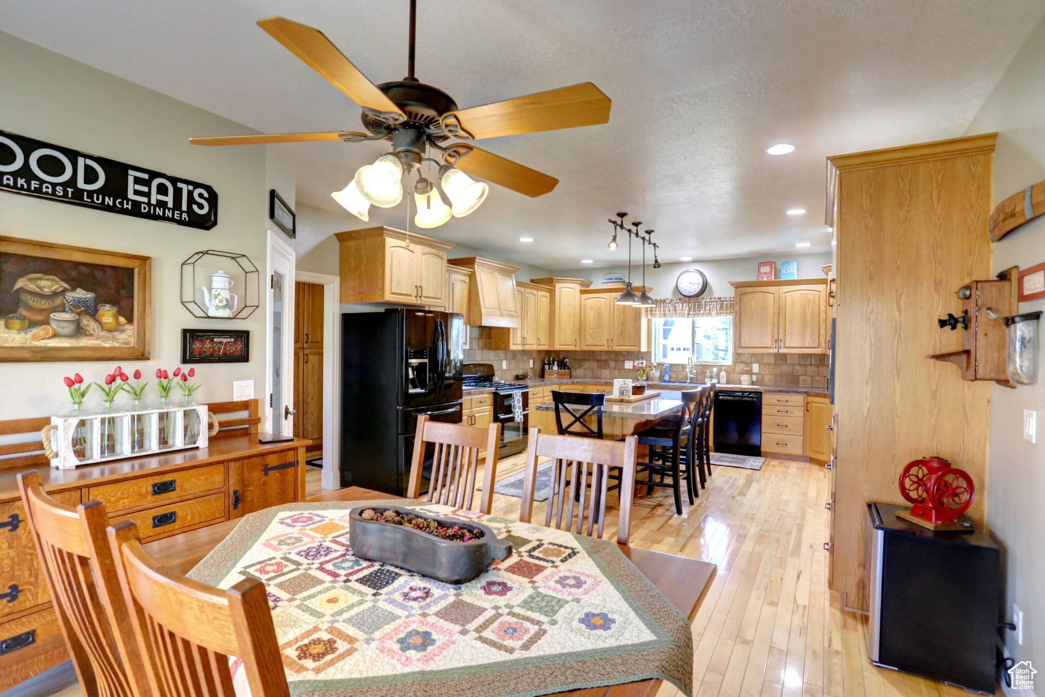 588 N 1200, Mapleton, Utah image 22