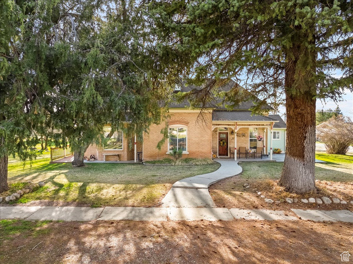 YOUNG PROPERTY - Residential