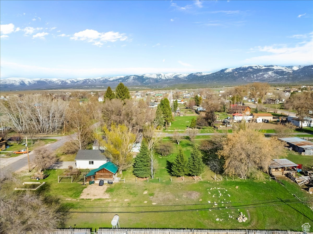 YOUNG PROPERTY - Residential