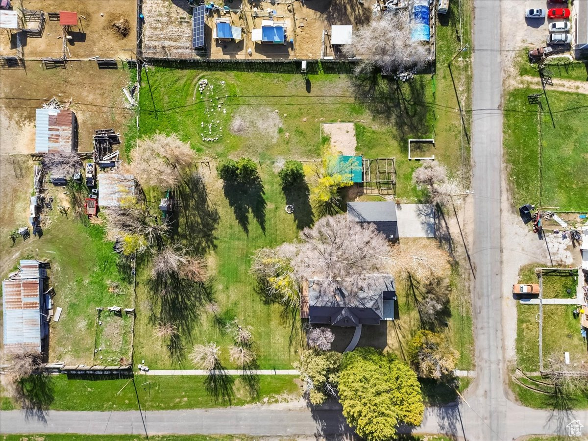 YOUNG PROPERTY - Residential