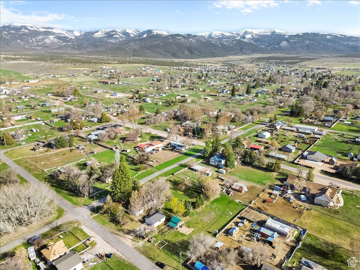 YOUNG PROPERTY - Residential