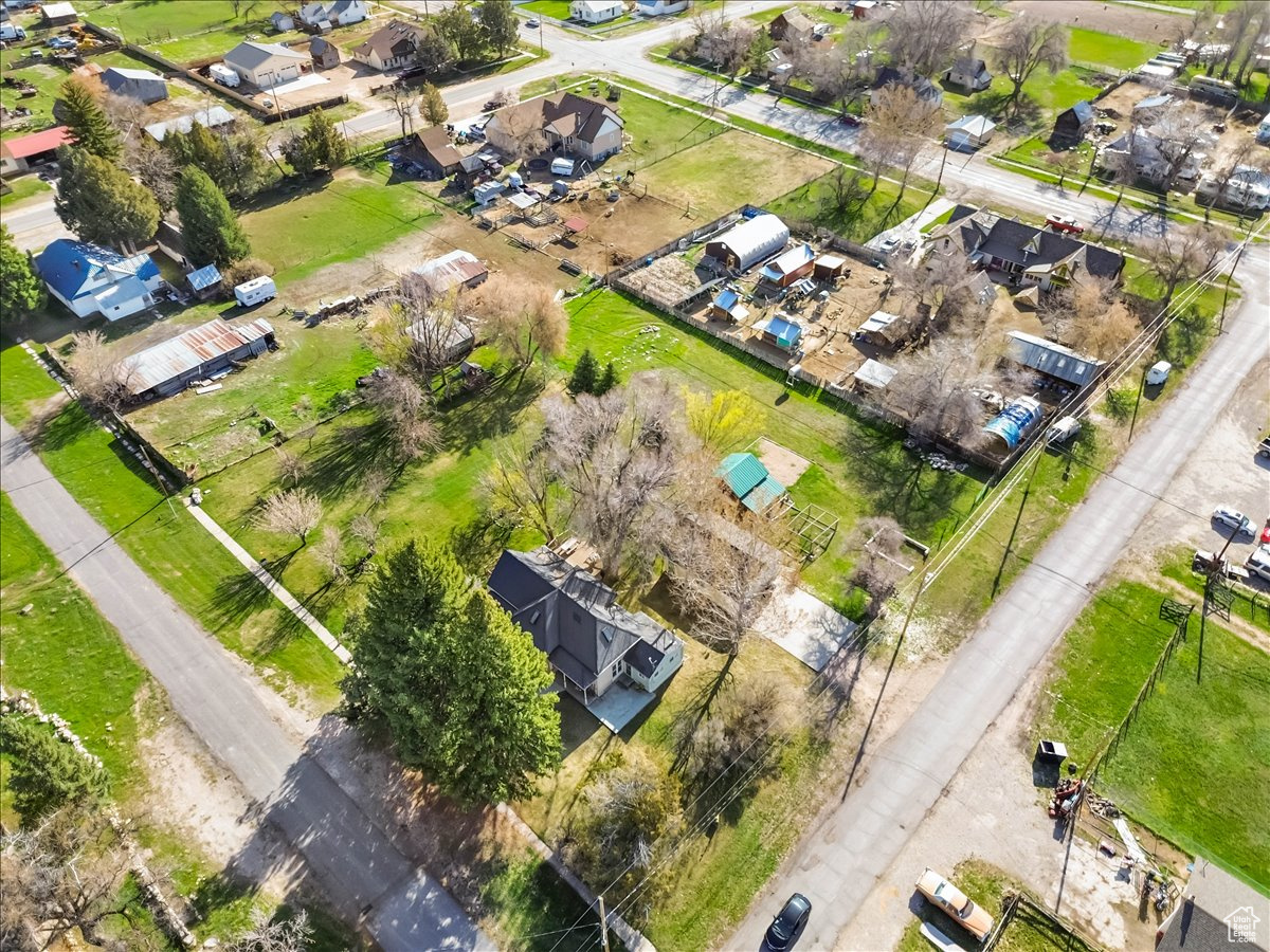 YOUNG PROPERTY - Residential